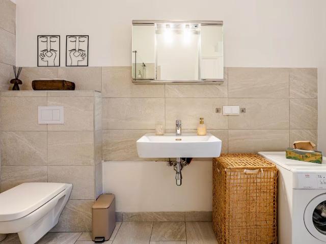 Cozy, central, fully equipped apartment, Vienna Amsterdam Apartments for Rent