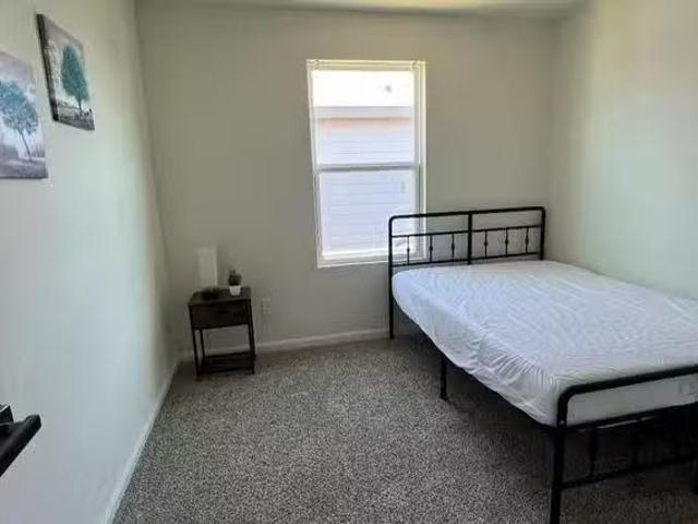 Cozy & comfortable Houston House with Dining area id. 4111