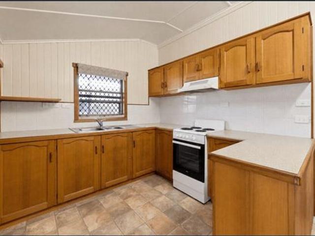 Cozy Cottage Style Home Located in North Mackay