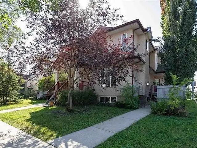 Cozy Duplex for rent near U of A No Basement