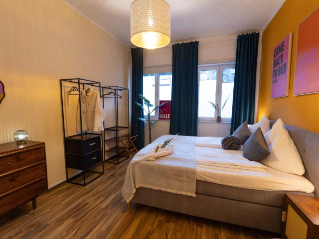 Cozy DOR – Stylish Apt. Parking & Netflix
