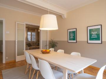 Cozy double bedroom in pleasant flat in Sant Gervasi