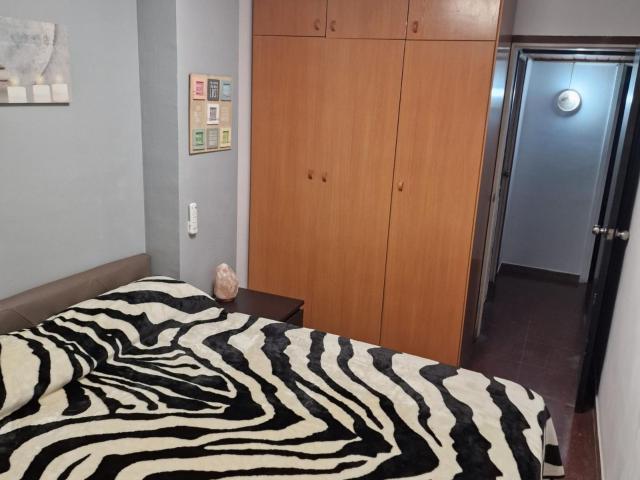 Cozy double bedroom well connected to the city center