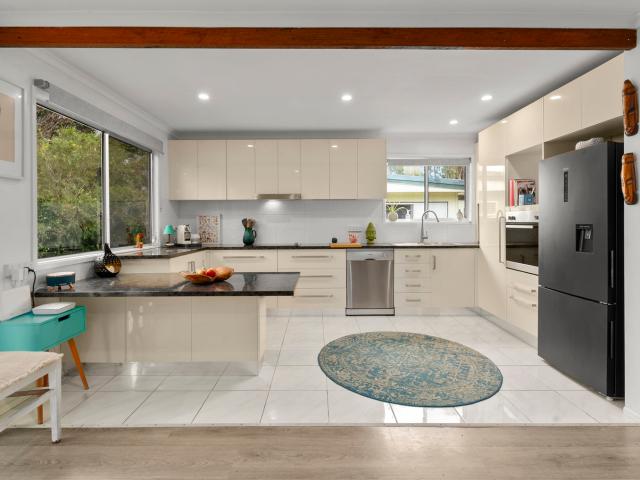 Cozy Double Storey Duplex with Swimming Pool
