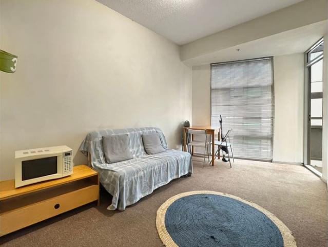 Cozy furnished apartment!