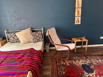 Cozy Furnished Apartment | Ultra Fast WiFi + Pro Home Office Setup, Dortmund Amsterdam Apartments for Rent