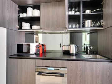 Cozy Furnished Studio Apartment in Sihlfeld, Zurich Amsterdam Apartments for Rent