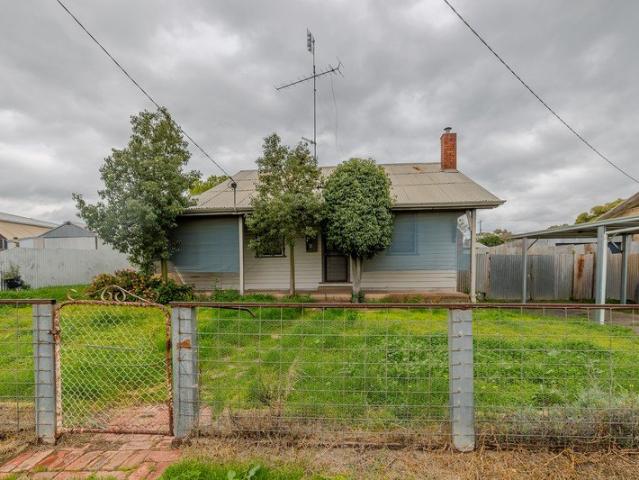 Cozy Family Retreat in the Heart of Ouyen