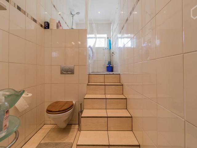 Cozy flat near Schlossstrasse shopping street in Steglitz, Berlin Amsterdam Apartments for Rent