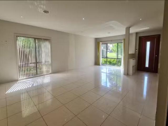Charming Gundaroo Drive, Gungahlin, ACT 2912