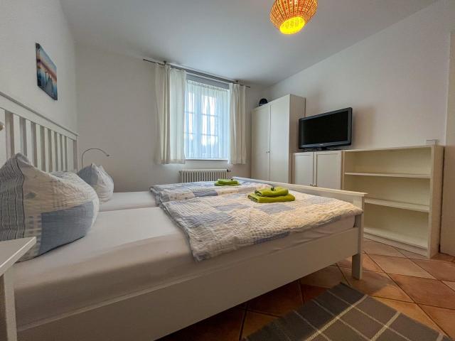 Cozy, gorgeous apartment Dresden, Dresden Amsterdam Apartments for Rent