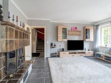 Cozy home in newly renovated semi detached house in the heart of Melsdorf near Kiel