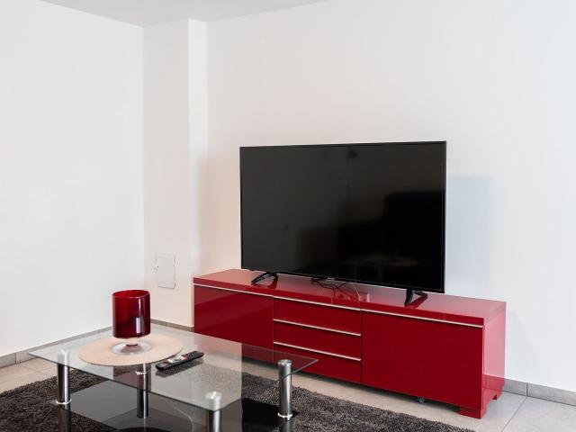 Cozy home in Ratingen, Ratingen Amsterdam Apartments for Rent