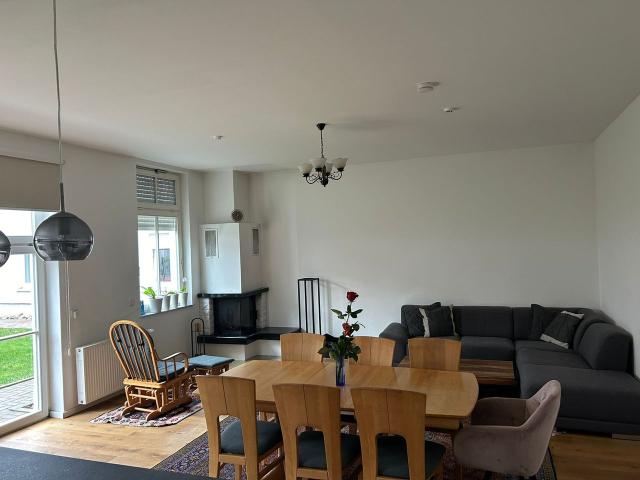 Cozy home with garden in the heart of Rudow, Berlin Amsterdam Apartments for Rent