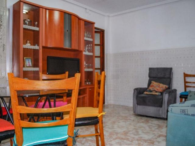 Cozy house for rent in Torrente