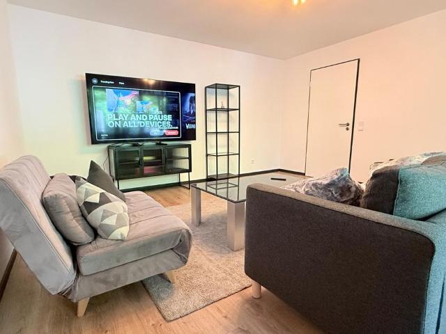 ⭐️Cozy large 3 room apartment in excellent location and transport links in munich⭐️, Munchen Amsterdam Apartments for Rent