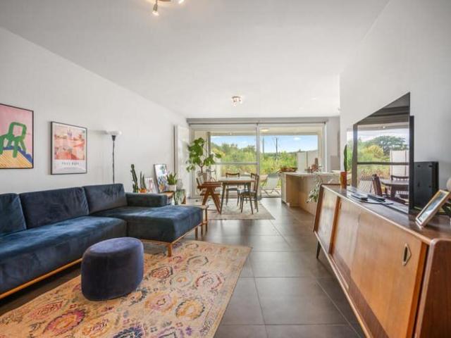 Cozy, light filled apartment with parking spot in Herent