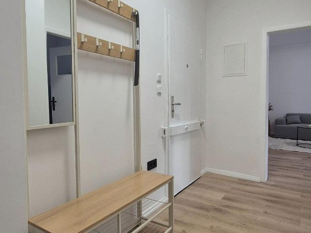 Cozy Living in the Heart of Düsseldorf | 64 m², 2 Rooms, Fully Equipped – Just Bring Your Suitcase!, Dusseldorf Amsterdam Apartments for Rent
