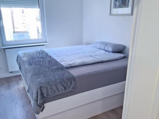 Cozy & lovely flat in Stuttgart, Stuttgart Amsterdam Apartments for Rent