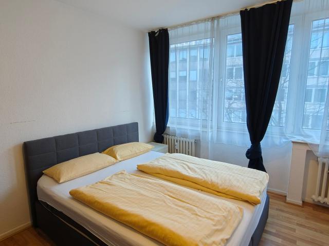 Cozy Place on PERFECT Location!, Dusseldorf Amsterdam Apartments for Rent