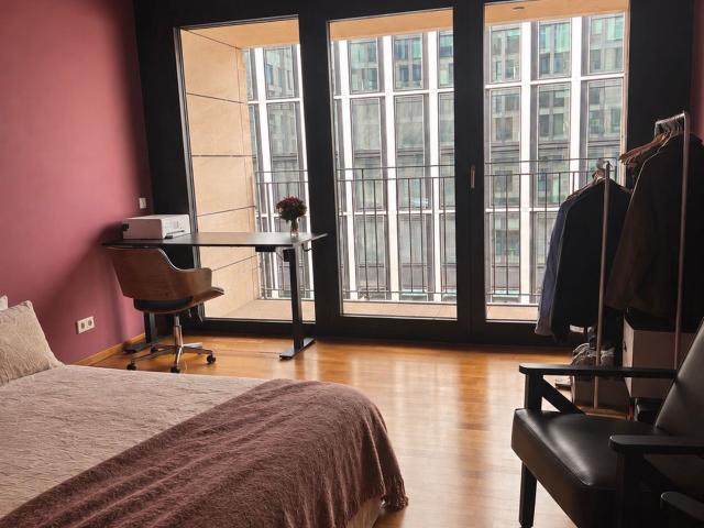 Cozy, pretty studio in Frankfurt am Main, Frankfurt Amsterdam Apartments for Rent
