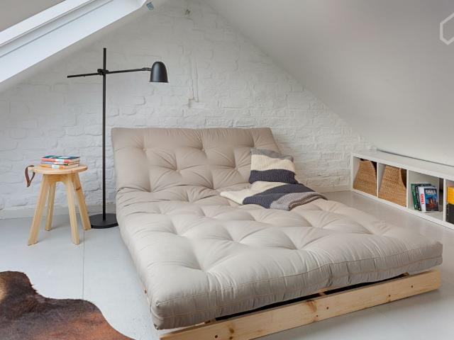 Cozy, renovated loft in early days house in Cologne Ehrenfeld, Koln Amsterdam Apartments for Rent