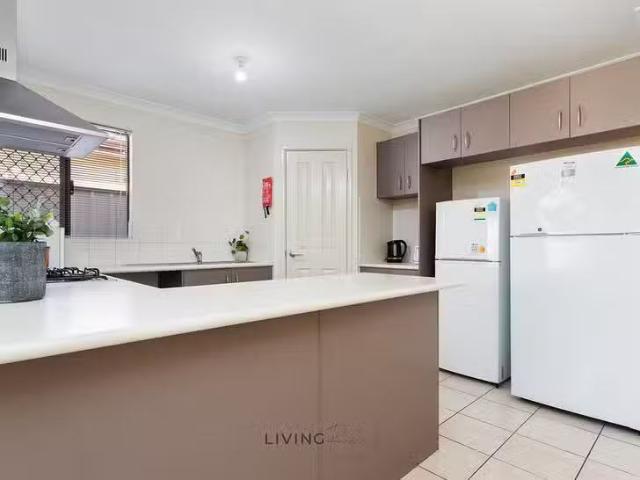 Rental! ROOM 1 Manning Road, Wilson, WA 6107
