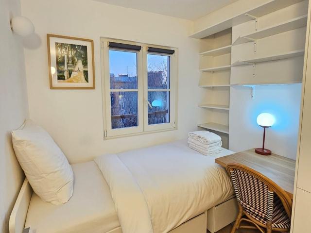 Cozy Studio with AC and Elevator near the Pantheon