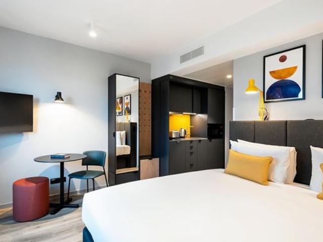 Cozy studio near airport, Frankfurt Amsterdam Apartments for Rent