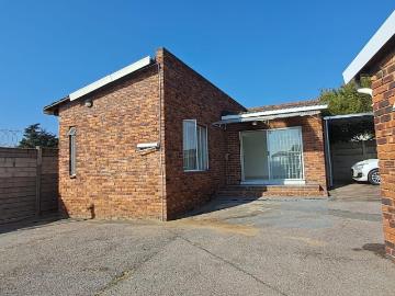COZY & SECURE GARDEN COTTAGE TO RENT IN ELANDSPARK
