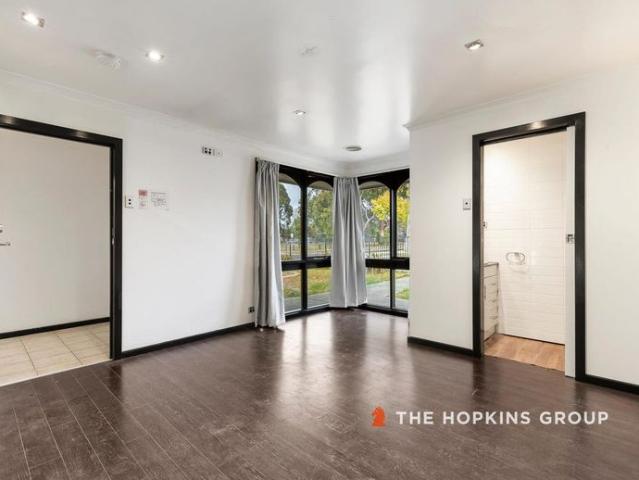 Cozy shared accommodation in great location!