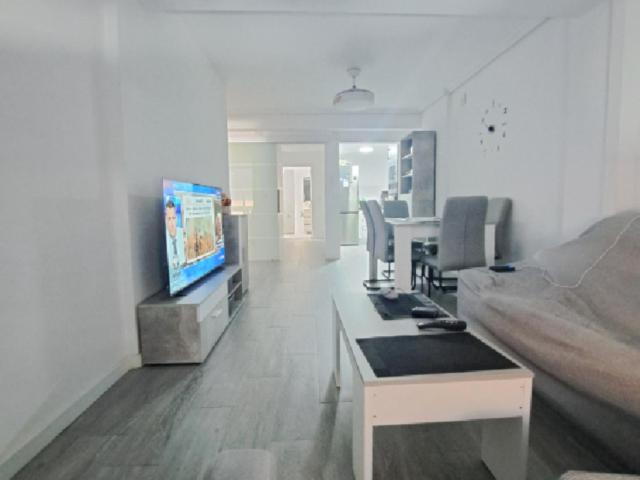 Cozy Single Bedroom close to Marq Castillo Tram Stop