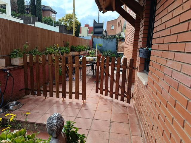 Cozy single bedroom close to the university areas of Vall d’Hebron and Mundet