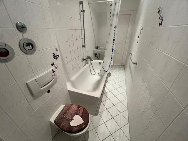 Cozy, spacious apartment Berlin, Berlin Amsterdam Apartments for Rent