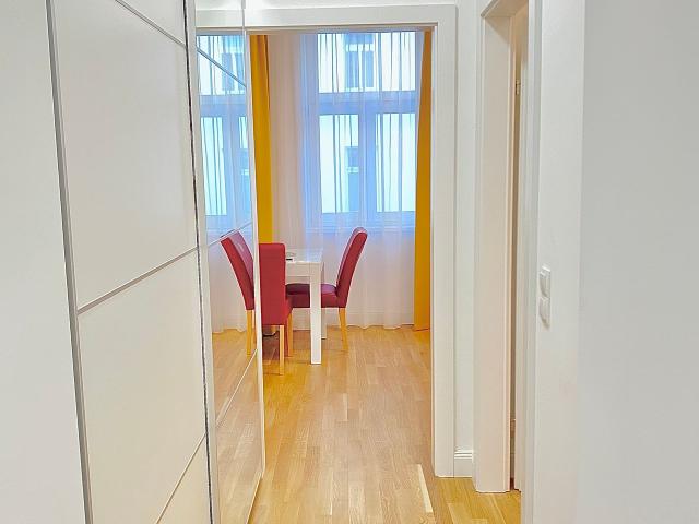 Cozy & spacious flat in quiet street, Wien, Vienna Amsterdam Apartments for Rent