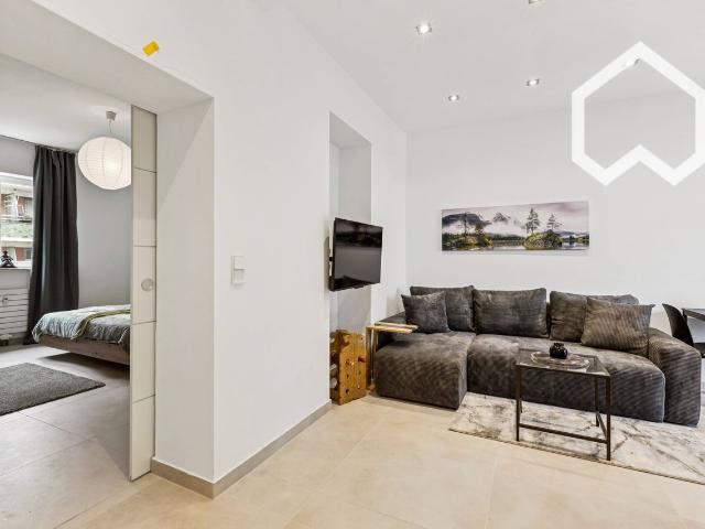 Cozy & spacious home, Dusseldorf Amsterdam Apartments for Rent
