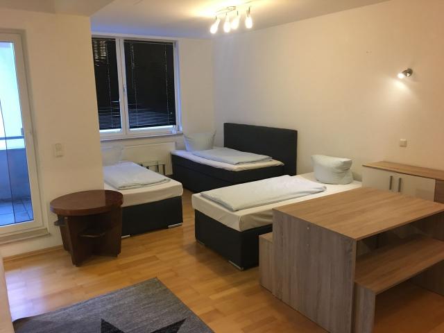 Cozy, spacious studio in Oranienburg, Oranienburg Amsterdam Apartments for Rent