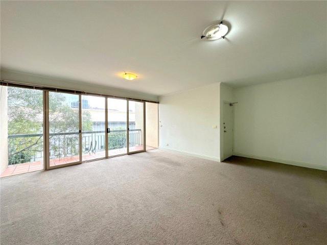 Cozy Two Bedroom Apartment!