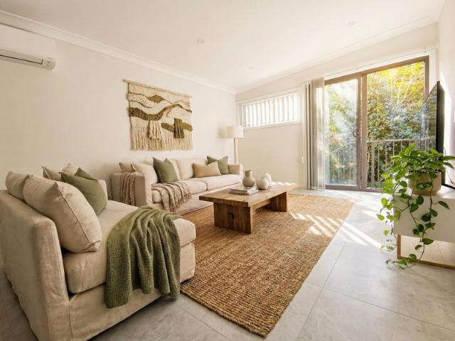 Cozy Two Bedroom Granny Flat