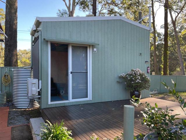 Cozy Tiny Home Accommodation Benarkin