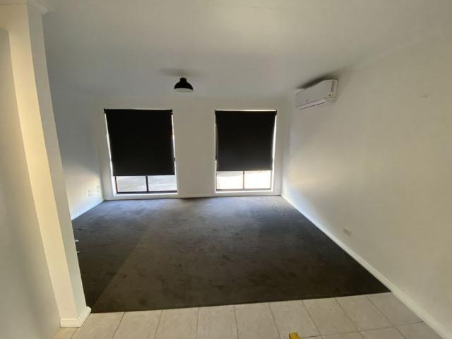 Cozy unit in a great location!