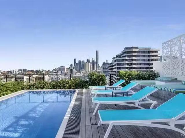 Nice 008/27 Commercial Road, Newstead, QLD 4006