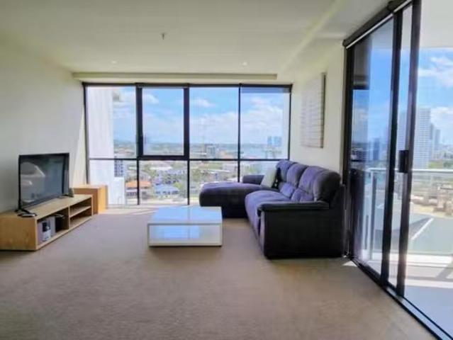 For Rent! 03 Wahroonga Place, Surfers Paradise, QLD 4217