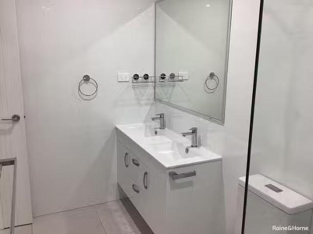 Rental! 14/3 Shell Street, Urangan, QLD 4655