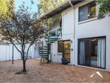 For Rent! 1/40 York Street, NORTH PERTH Townhouse for rent Li.