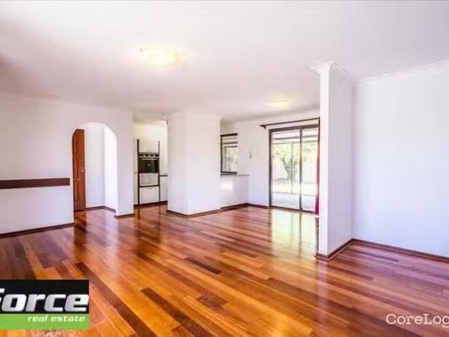 Cozy 14/10 Jubilee Place, Eden Hill, WA 6054