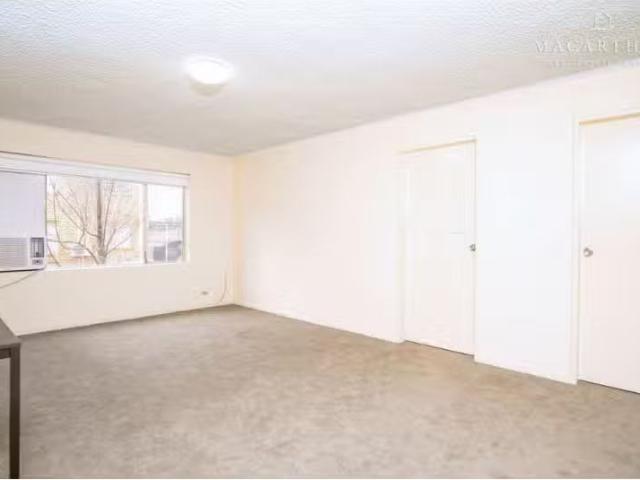 Deal! 14/189 Lake Albert Road, Kooringal Apartment for rent L.