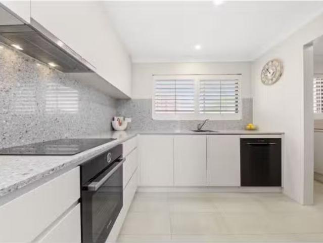 Cozy 14/180 196 Coogee Bay Road, COOGEE Apartment for rent Li.