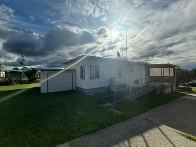 Unique 142 Aberdare St, Kurri Kurri House for rent Listed by.