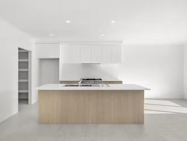 Rental! 1/42 Ponds Drive, Lara, VIC 3212